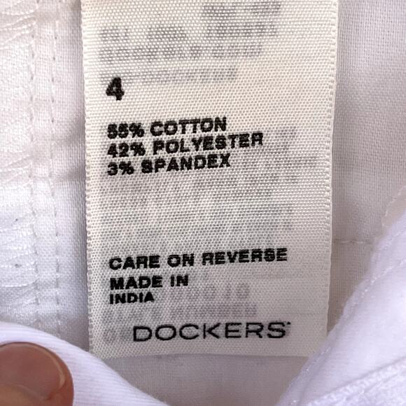 Dockers Golf Shorts White Flat Front 5 Pockets Womens 4 Stretch Cotton Poly - Picture 6 of 7